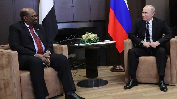 الكرملين يؤكد قدوم البشير لموسكو ولقاءه مع بوتين 