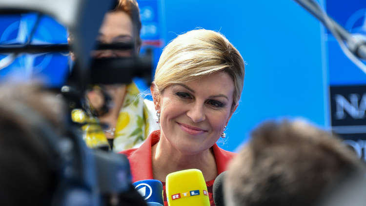 رئيسة كرواتيا: لا أعرف كيف أتماسك حتى الأحد