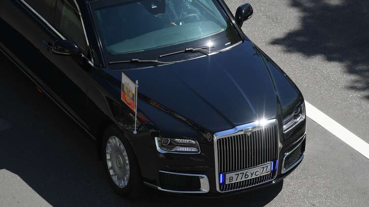 الإمارات تساهم في ليموزين بوتين