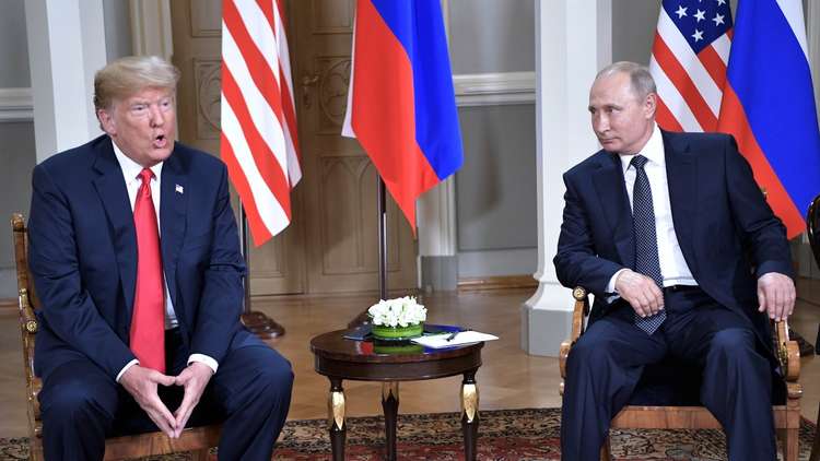 من تأخر على الآخر في القمة؟