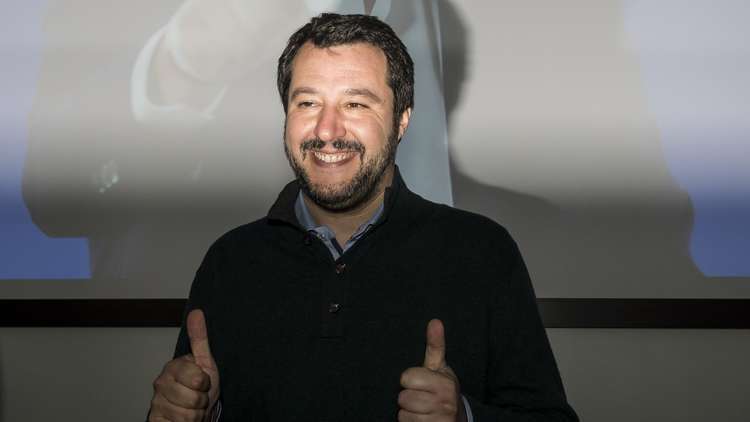 روما تؤكد غلق المنافذ أمام المهاجرين: سيرون الموانئ الإيطالية على البطاقات البريدية فقط