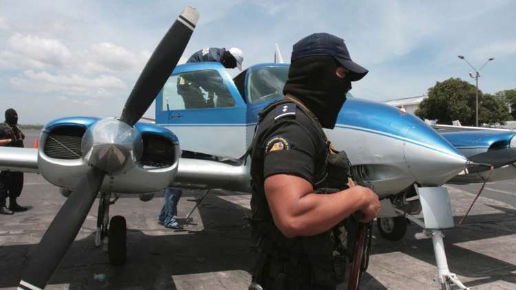 عناصر "الإنتربول" في موانئ دول عربية