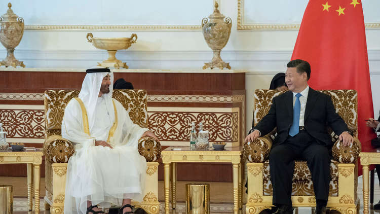 الإمارات تخاطب الرئيس الصيني والوفد المرافق له بلغتهم الأم
