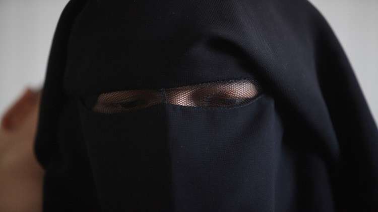 السلطات التركية تعتقل زوجة "وزير حرب" داعش