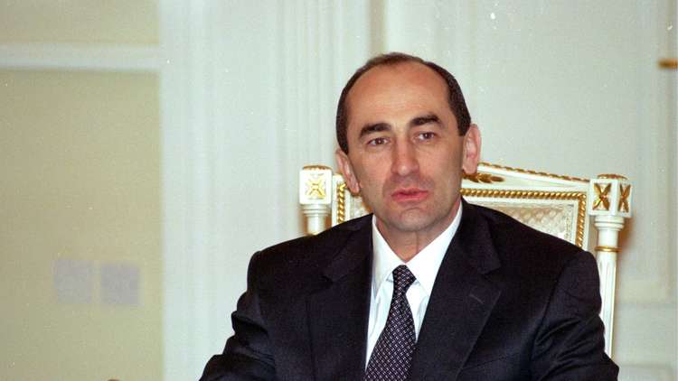 مذكرة اعتقال بحق رئيس أرمينيا الأسبق