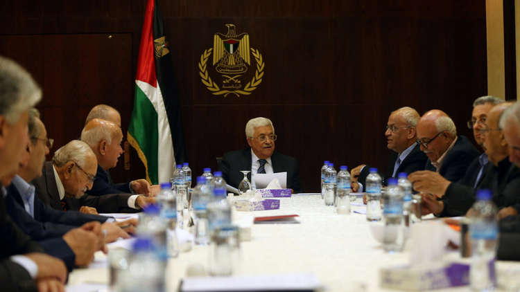عباس: وفدنا ينقل غدا إلى مصر موقفا فلسطينيا واضحا إزاء المصالحة