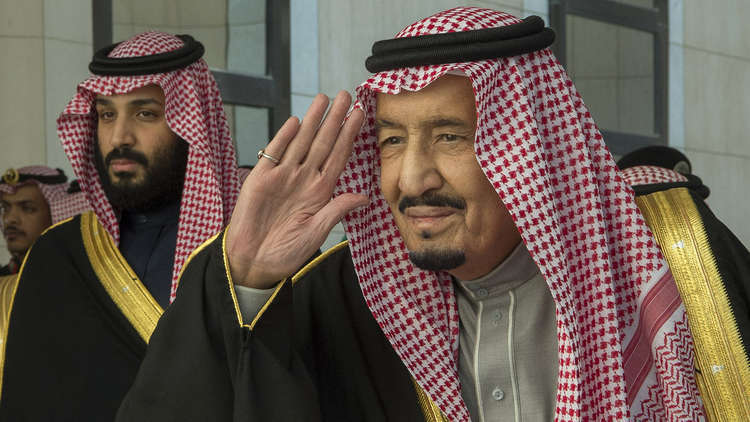 دبلوماسي في الرياض: القرار بشأن قضية الشرق الأوسط يتخذه الملك سلمان وليس ولي عهده