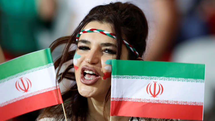 بكين ترد طلب واشنطن وقف استيراد النفط الإيراني