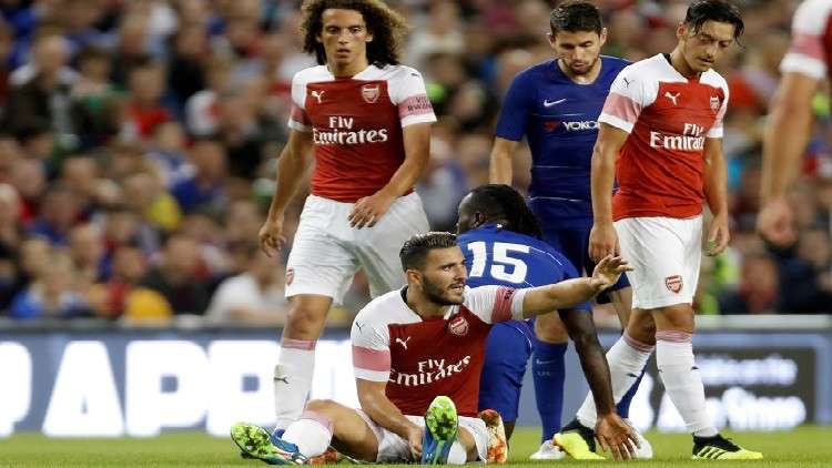 إصابة مدافع أرسنال تربك حسابات إيمري