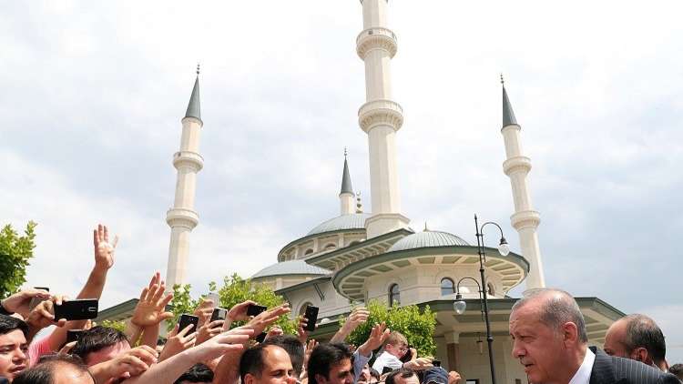 برنامج حكومة أدروغان: 1000 مشروع في 100 يوم