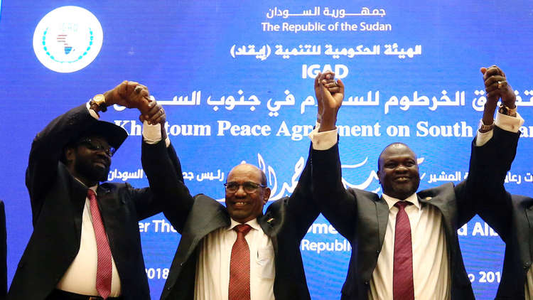 فرقاء الأزمة في دولة جنوب السودان يوقعون على اتفاق سلام وتقاسم السلطة