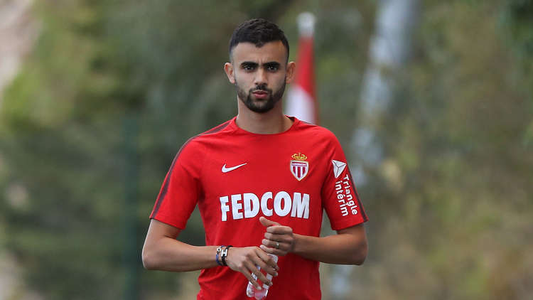 ليستر سيتي يعوض رحيل محرز بـ"جزائري جديد"