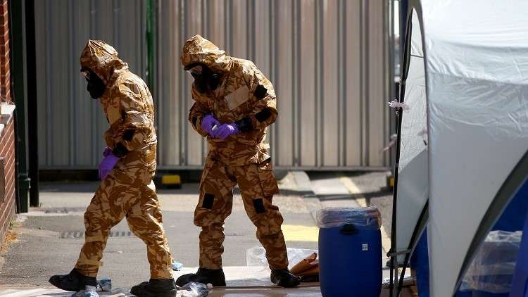 بريطانيا تستدعي خبراء كيميائيين لجمع عينات إضافية في آمزبري