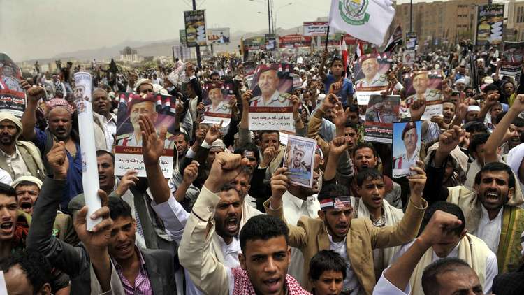 خبير: لا مثيل في التاريخ للفشل السعودي في اليمن