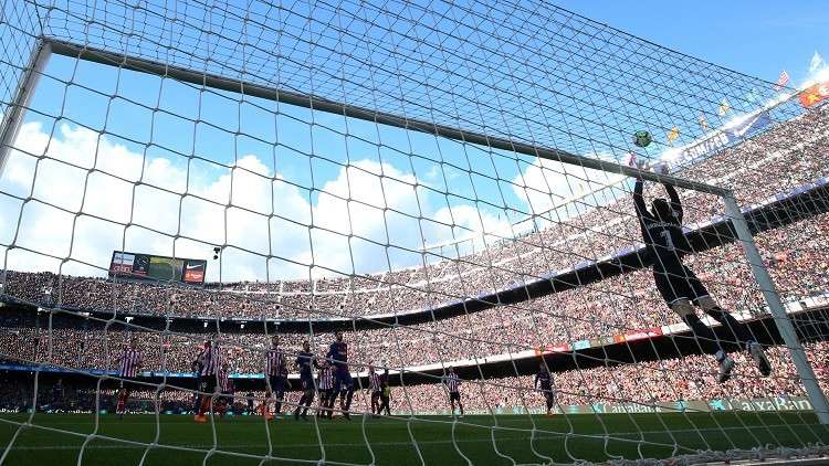 رسميا.. أتلتيك بيلباو يعلن رحيل حارسه كيبا