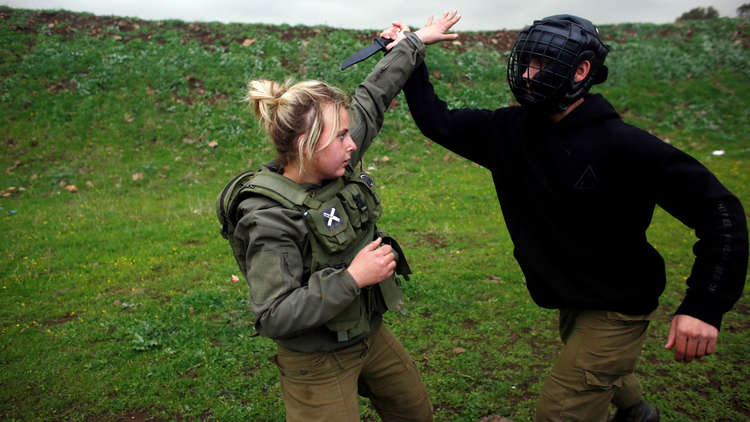 عدد المجندات في إسرائيل يحطم رقما قياسيا