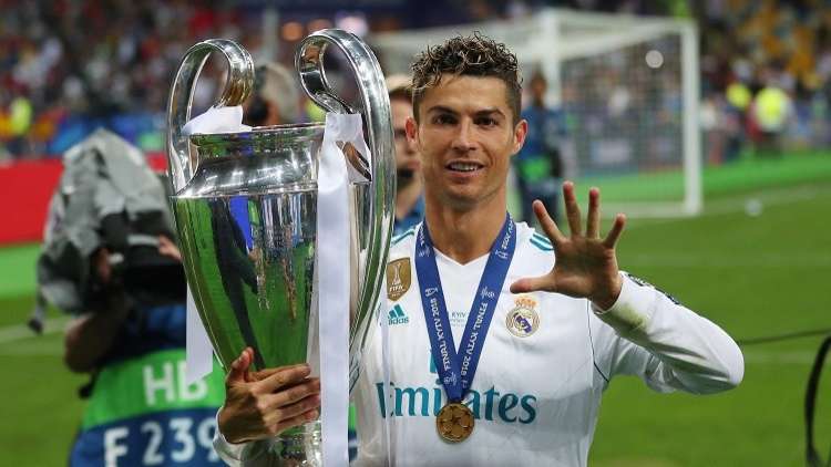 ريال مدريد يخطط لتكريم رونالدو