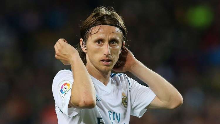 مودريتش يوجه ضربة موجعة لريال مدريد