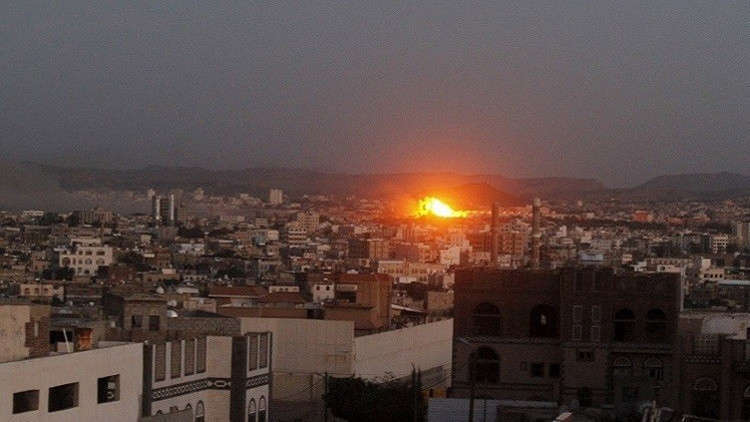 وزير يمني يفر إلى عدن بعد إفلاته من الإقامة الجبرية بصنعاء