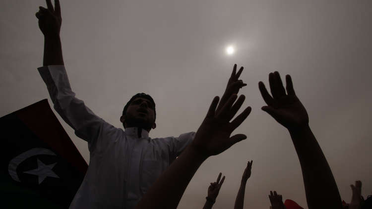 خلاف في البرلمان الليبي يتحول إلى اشتباك مسلح