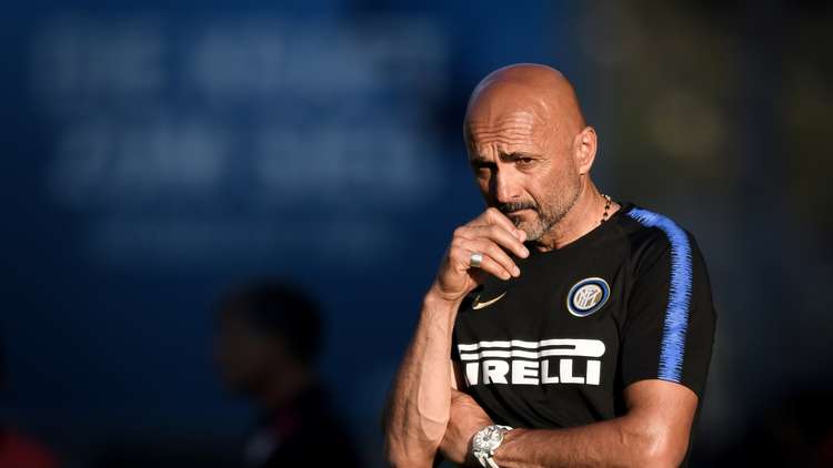 لوتشيانو سباليتي يمدد عقده مع إنتر حتى 2021