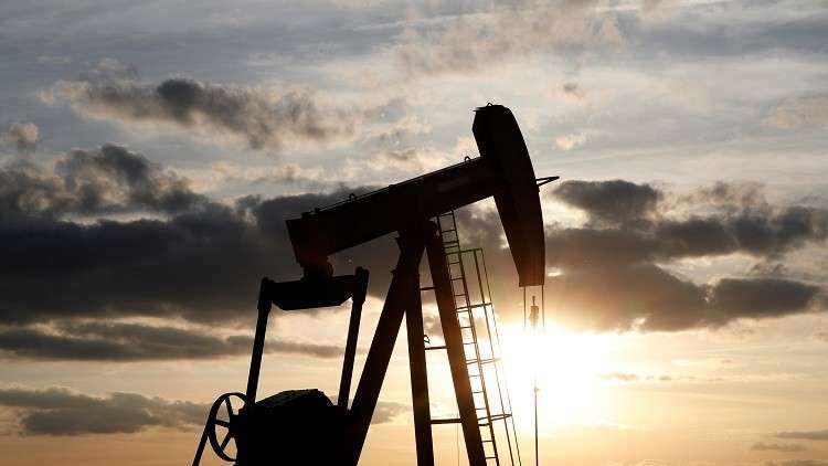 تعليق العمل في أحد الحقول النفطية بسلطنة عمان