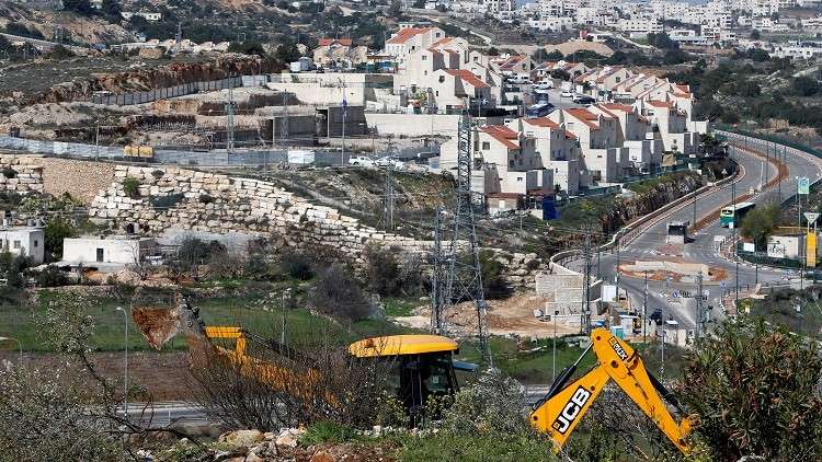 إسرائيل توسع مستوطناتها في الضفة الغربية