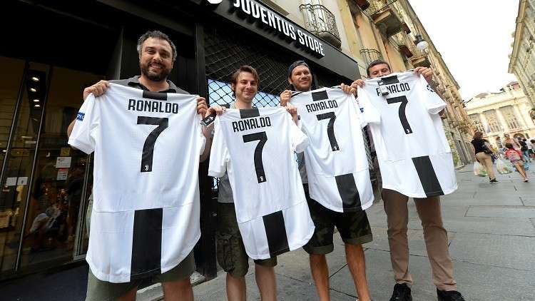 ما سر اقتران رونالدو بالرقم 7؟