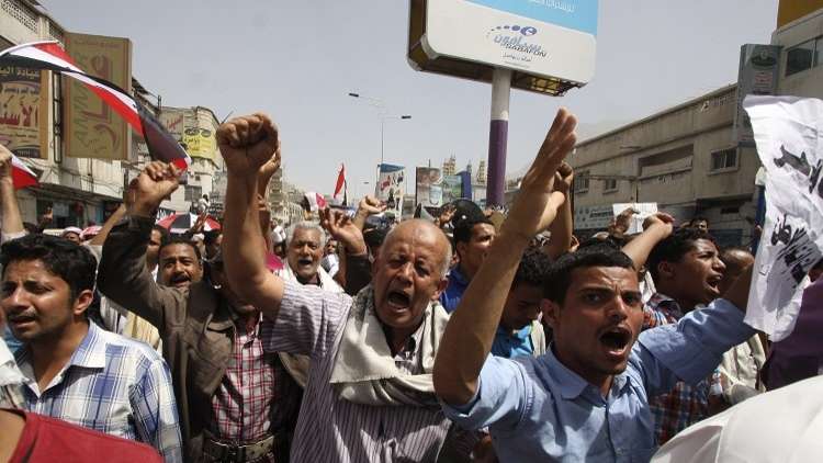 احتجاجات كبيرة في شوارع أقدم مدينة يمنية