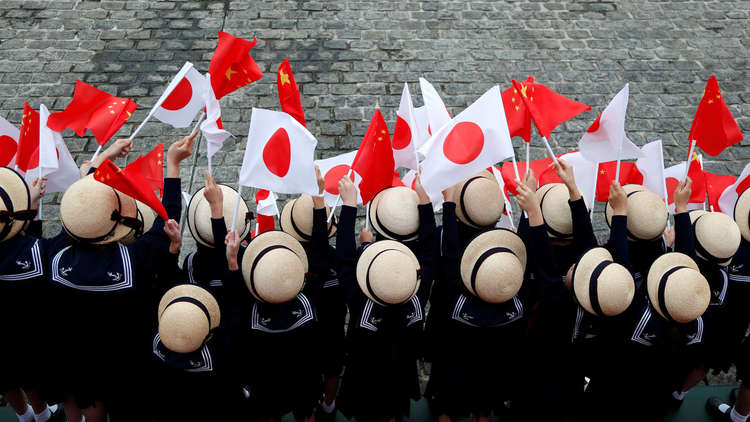 كيف تستغل روسيا التناقض بين الصين واليابان