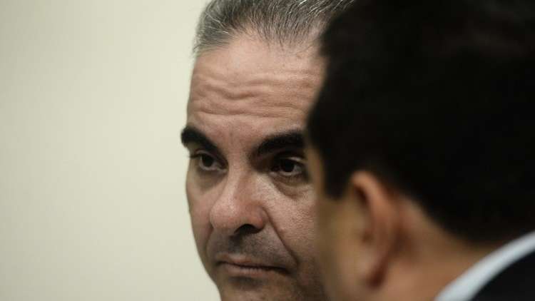 السلفادور تدين رئيسها السابق وتحكمه بالسجن لـ10 سنوات 