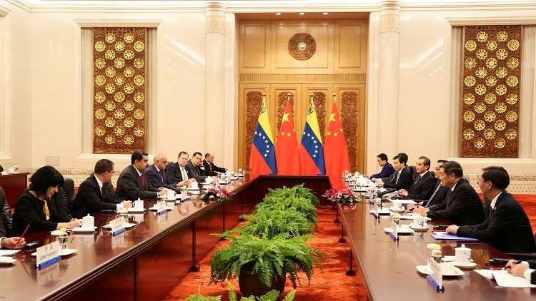 مادورو يوقع 28 اتفاقية خلال زيارته للصين