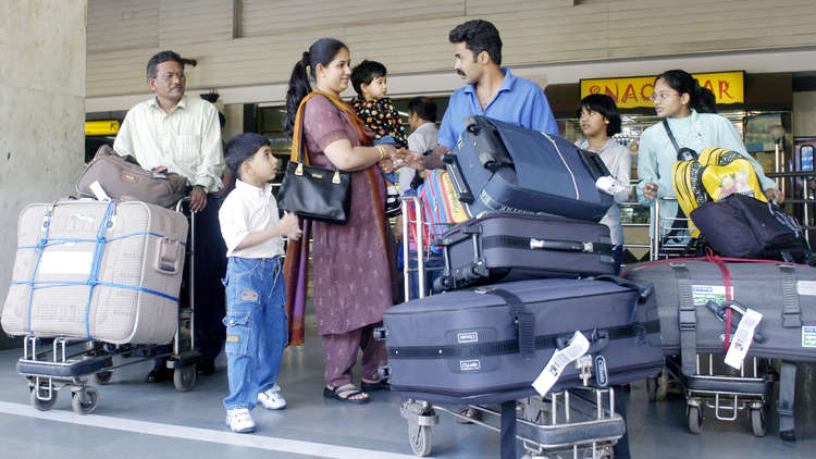 الكويت تصدر قرارا جديدا بشأن عوائل الوافدين