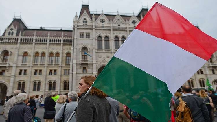 هنغاريا تؤكد رفضها ميثاق الهجرة الأممي