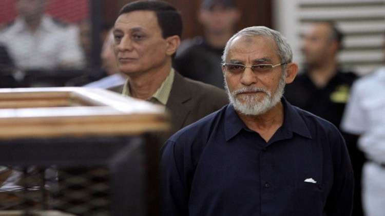 محكمة مصرية تأمر بإعادة محاكمة مرشد الإخوان