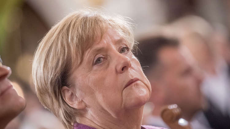 ميركل تصارع ترامب