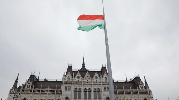 هنغاريا ترد على أوكرانيا بالمثل وتطرد قنصلها