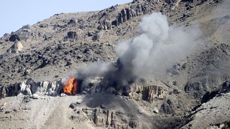 الحوثيون ينشرون مقطعا مصورا لإعطاب دبابة أبرامز سعودية