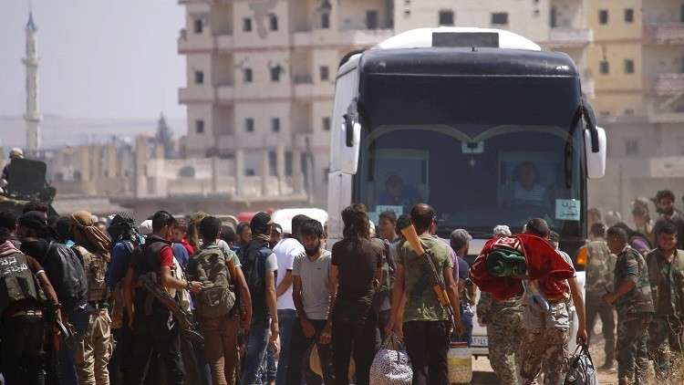 تسوية أوضاع عشرات المسلحين داخل قرى ريف القنيطرة في سوريا 