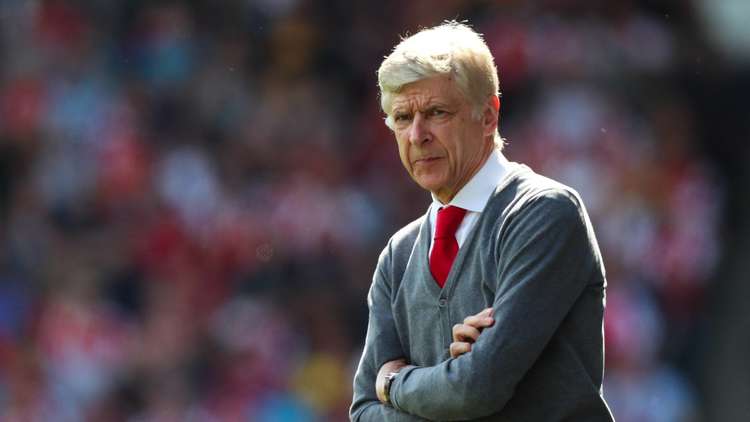 فينغر يعود إلى عالم التدريب مجددا 