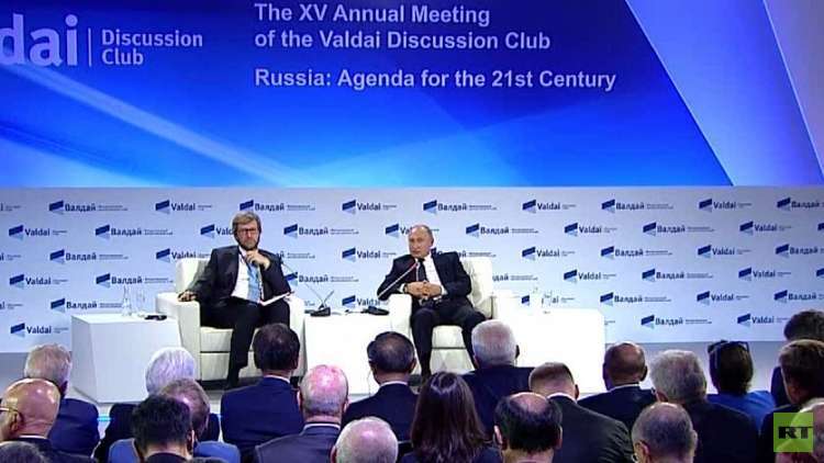 بوتين: عدم التدخل بسوريا شرط خروج إيران