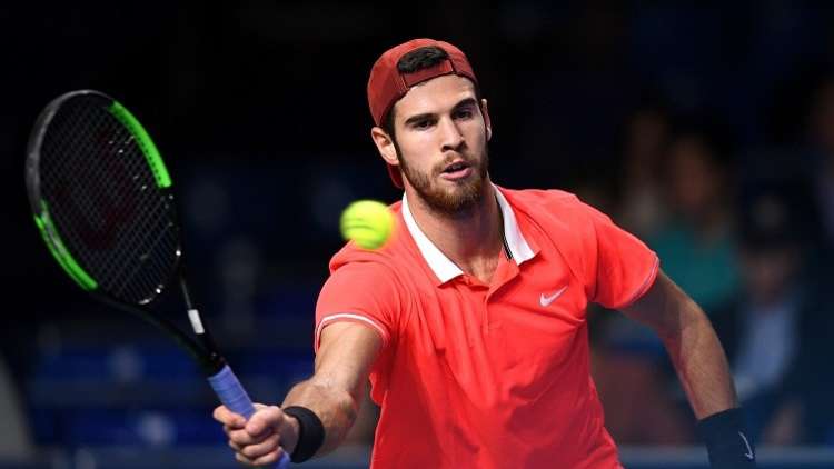 الروسي خاتشانوف يعانق كأس الكرملين