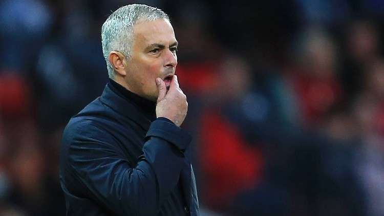 مورينيو يكشف حقيقة تدريب ريال مدريد