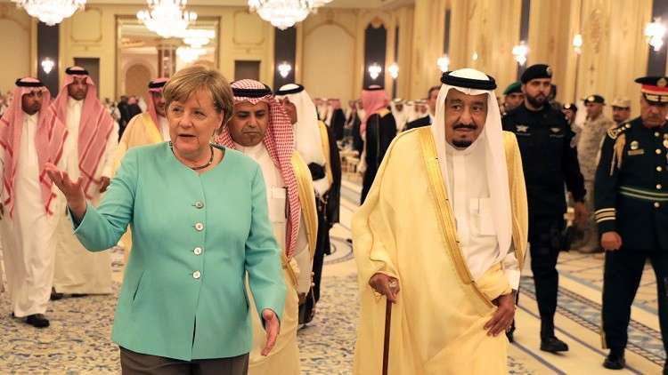 ميركل تدعو السعودية لإجراء تحقيق شفاف في مقتل خاشقجي