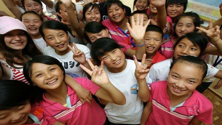 صينية تجرح 14 طفلا في إحدى رياض الأطفال