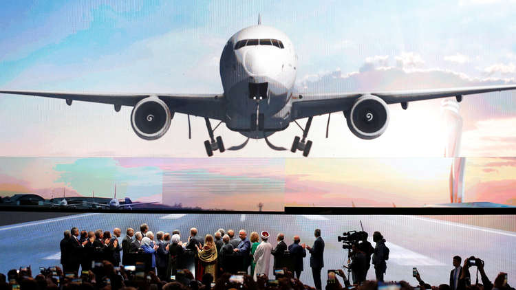 أول رحلة تجارية تقلع من مطار اسطنبول الجديد