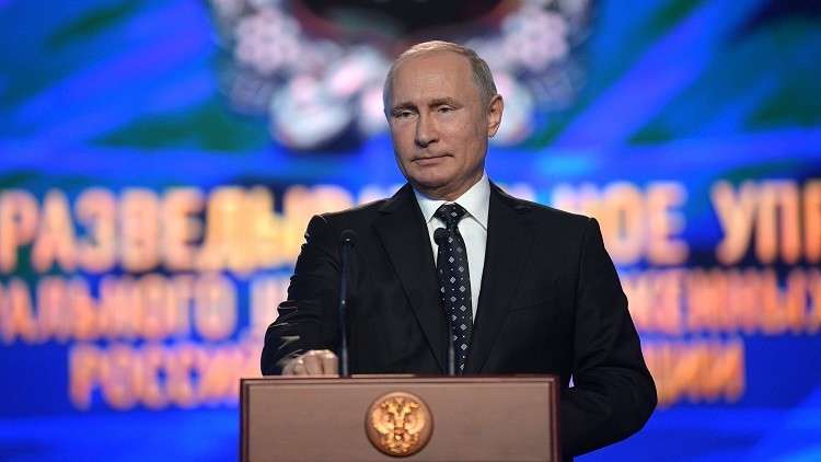 بوتين يشيد بدور الاستخبارات العسكرية في محاربة الإرهاب بسورية