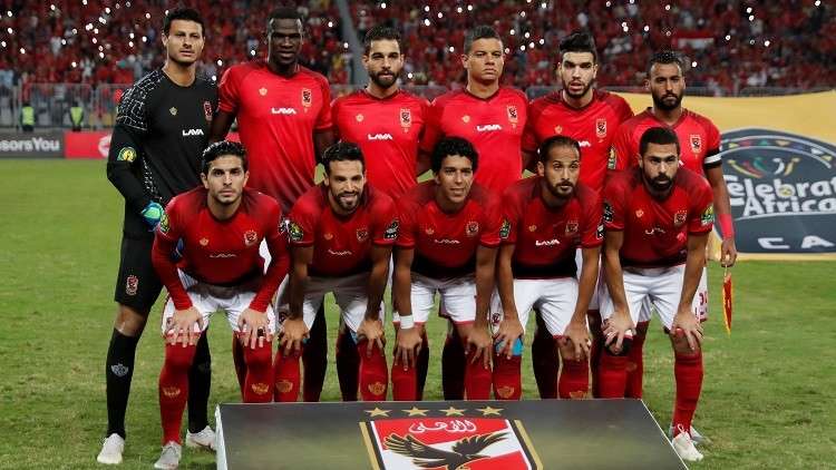 الكاف قد يعاقب مهاجم الأهلي أزارو (فيديو)