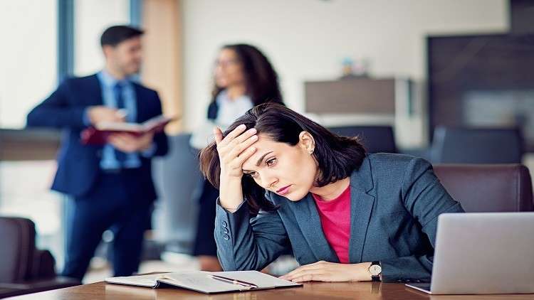 كيف يمكن معالجة الإجهاد في مكان العمل؟