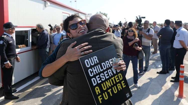 معبران جديدان يربطان شطري قبرص 